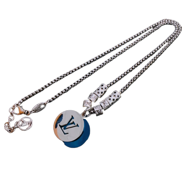 Collier LV – Un must-have rétro et tendance de la collection originale de Louis Vuitton 🇷🇼