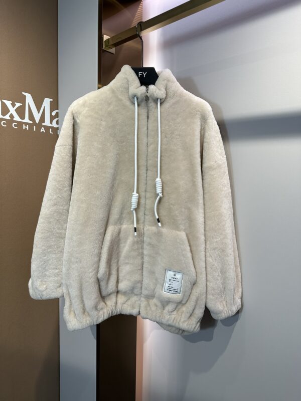 Gilet en Laine Mérinos Personnalisé avec Fourrure Intégrée