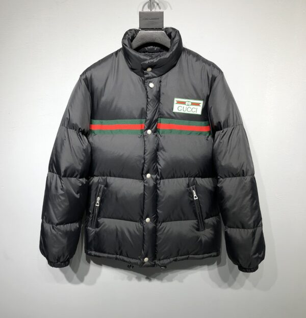 Veste matelassée imperméable GUCCI 2021 avec logo – Collection GG Aria