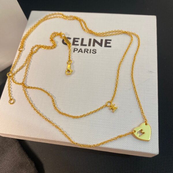Collier Celine Arc de Triomphe avec Pendentif Cœur: Chaîne Double Couche au Design Unique