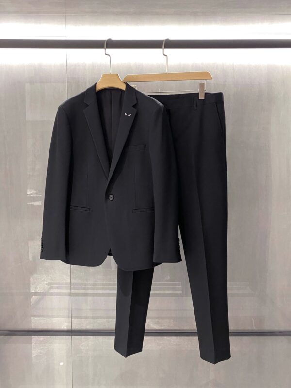 Ensemble Bag Bugs style costume – Wu Zun Collection!