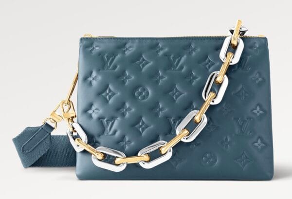 Sac à main Louis Vuitton Kusama PM en peau d’agneau rembourrée