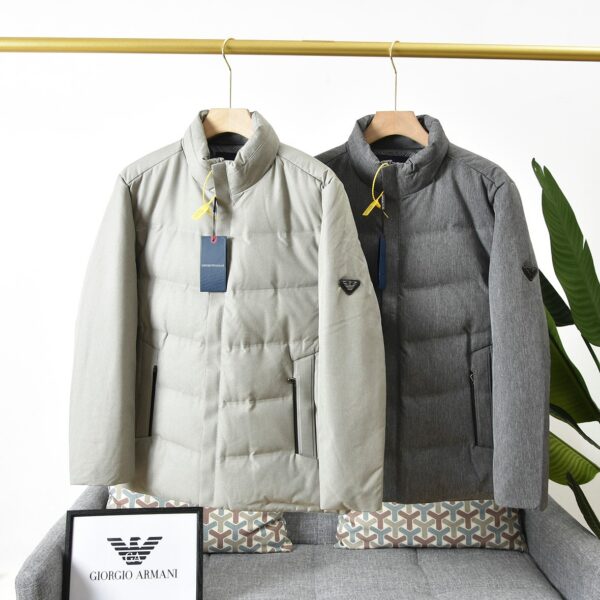 Armani: Doudoune Homme Hiver Business Casual à Col Montant – Luxe et Polyvalence