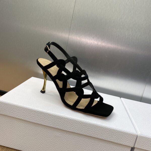 Escarpins D-Fame 2023 de Dior – Édition Métallique avec Talon, Bout Carré, et Logo CD