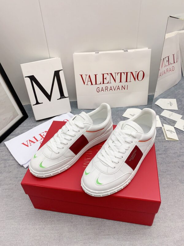 Sneakers Valentino Casual Basses Nouvelle Collection (Haute Version)