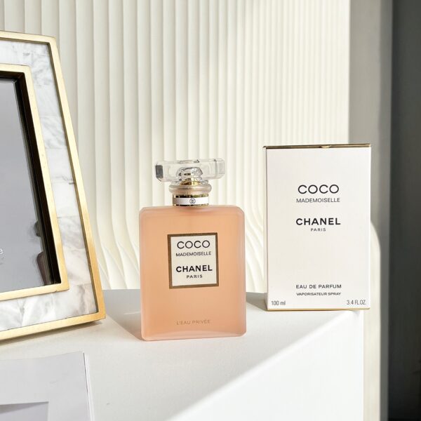 Chanel Coco Fraîcheur 2021: L’Élégance en Flacon Mat