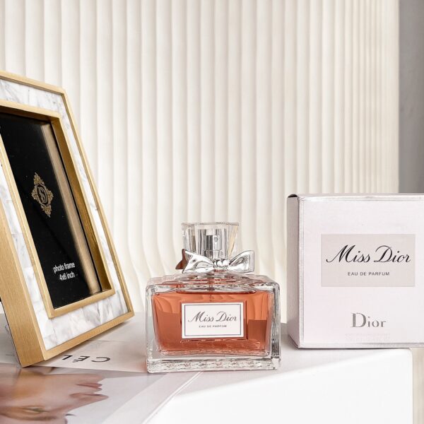Miss Dior – Édition Eau de Parfum Veloutée