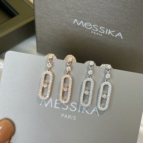 Messika – Élégance Mobile avec les Boucles d’oreilles à Diamant Unique