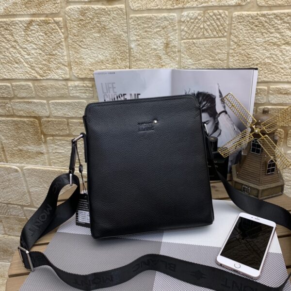 Sac pour Homme Montblanc 33077-2 – Le Choix Unique de la Mode en Cuir Authentique