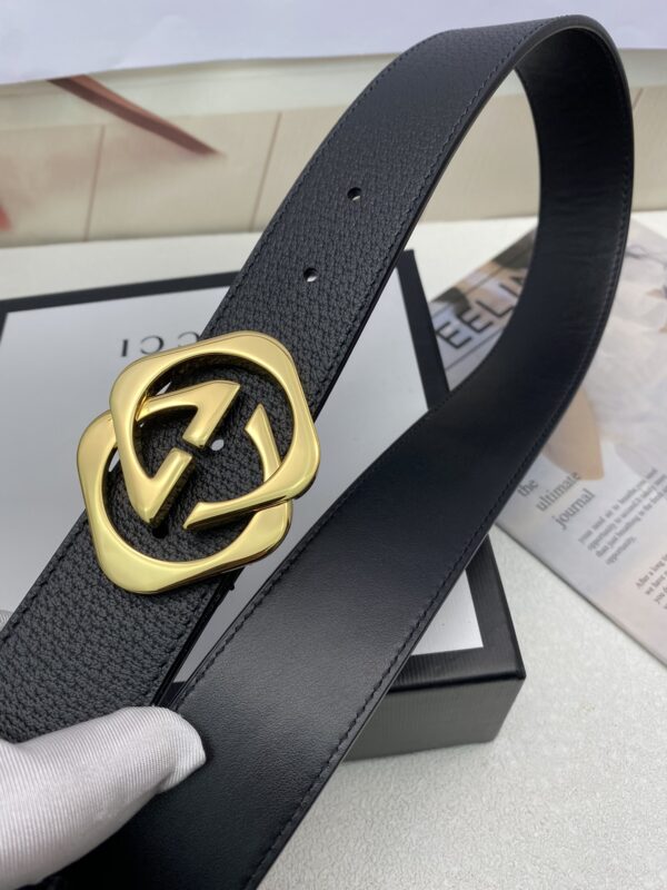 Ensemble Cadeau Exclusif: Ceinture en Cuir de Veau avec Emballage Complet