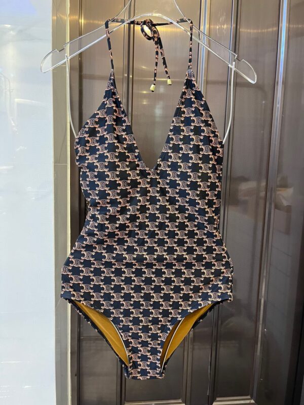 Nouveau Bikini Celine: Style et Polyvalence pour vos aventures aquatiques