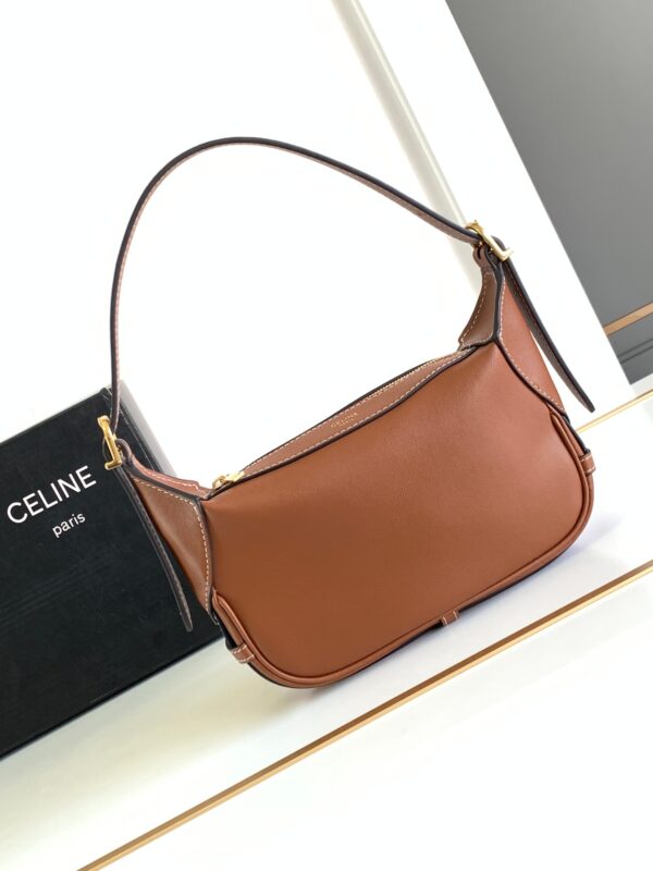 CELINE: mini cuir de vache souple MINI ROMY