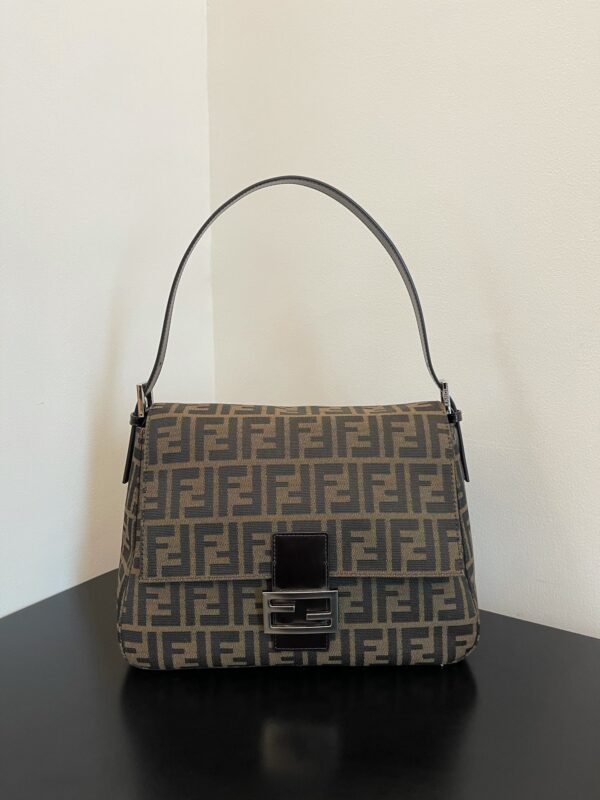 Grand Sac Baguette FENDI Vintage en Toile Monogramme