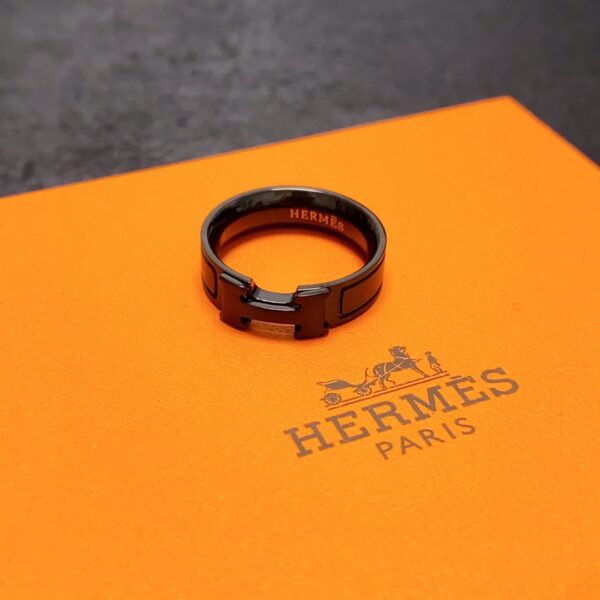 Hermès – Bague Black Warrior H
