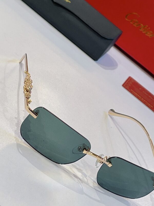 Lunettes de Soleil Cartier – Modèle: CT36456413