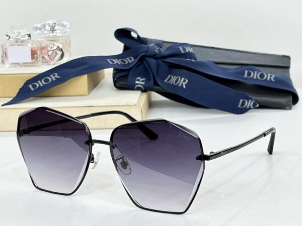 Lunettes anti-lumière bleue rétro à monture polygonale en métal œil-de-chat, miroir uni exquis