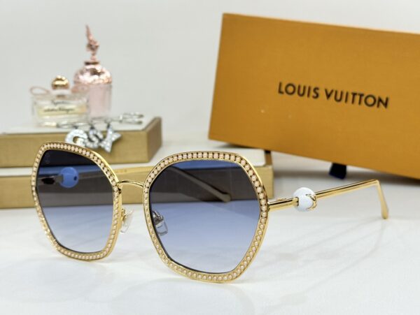 Lunettes de Soleil Louis Vuitton Dégradées avec Strass