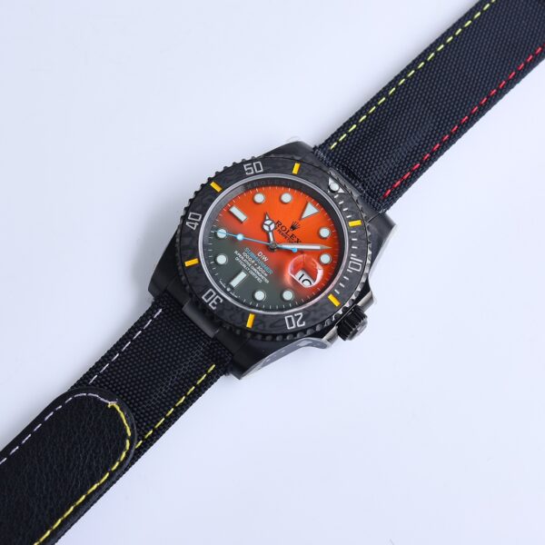 Nouvelle Version du ROLEX Submariner PARAKEETB33 – Un Bijou de Modernité et d’Élégance