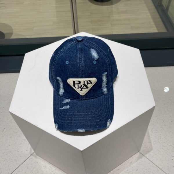 Casquette en Denim Triangulaire de Prada