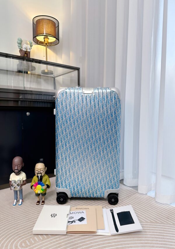 Dior X Rimowa Trunk 31 – Luxe et Solidité Inégalés