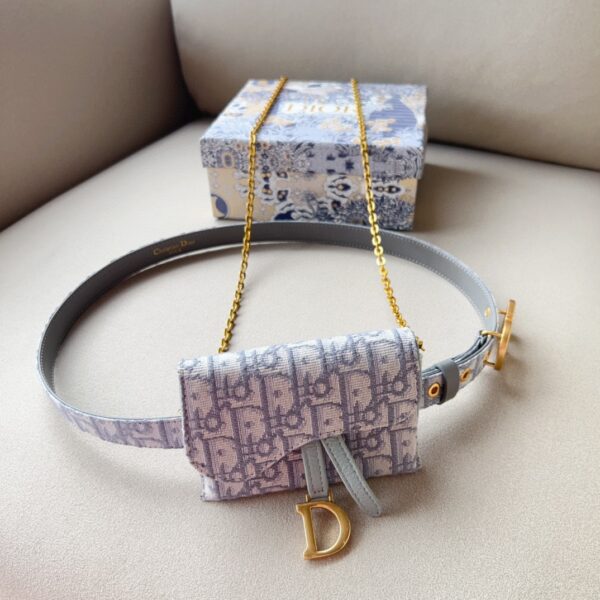 Dior: Élégance et Raffinement