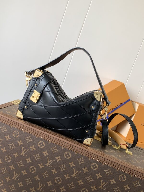 Louis Vuitton Side Trunk – Iconique & Moderne