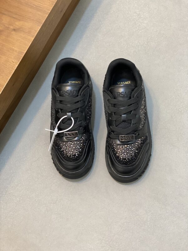 Versace Odissea – L’élégance futuriste au sommet du design