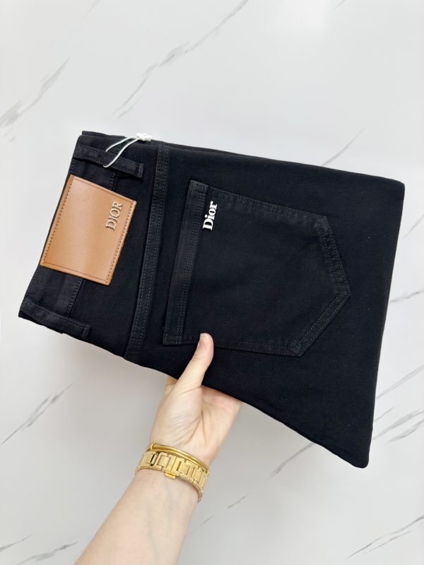 Denim Prestige – Élégance et Style Authentiques