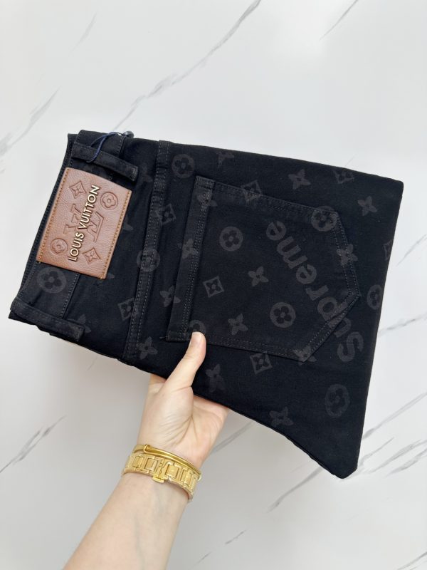 Jean d’Exception – Luxe et Style Authentique