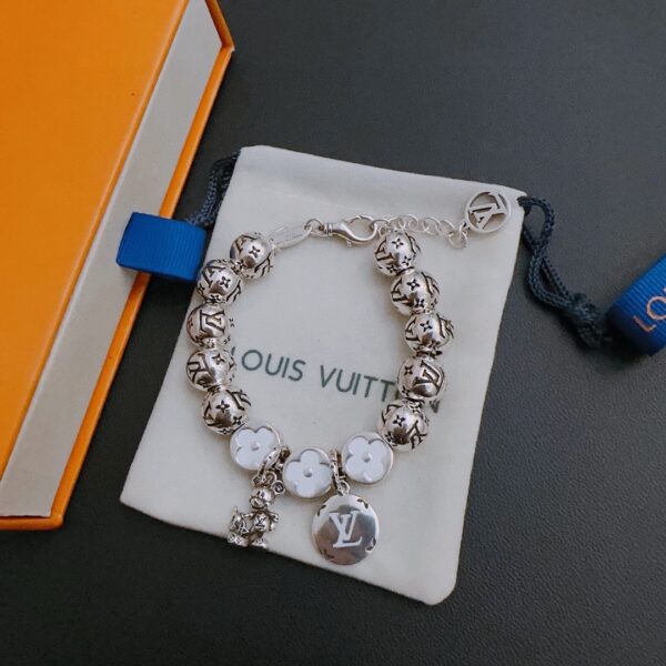 L’Essence du Style signé LV