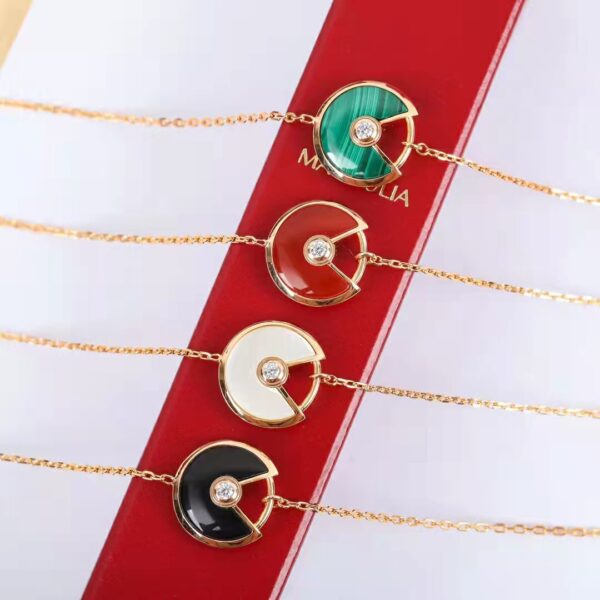 Bracelet Talisman Cartier en Or Jaune, Or Blanc et Or Rose – Nouvelle Collection