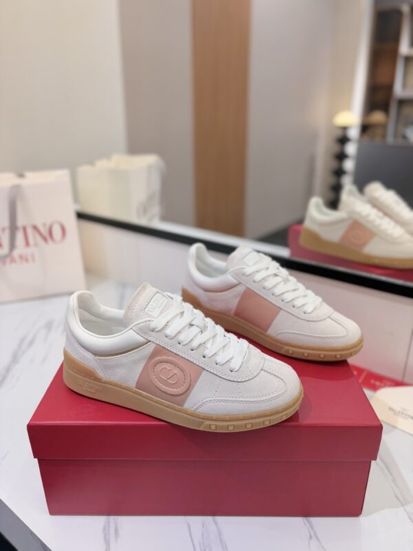Baskets Valentino Unisexe – Modèle “German Trainer” en Cuir Véritable