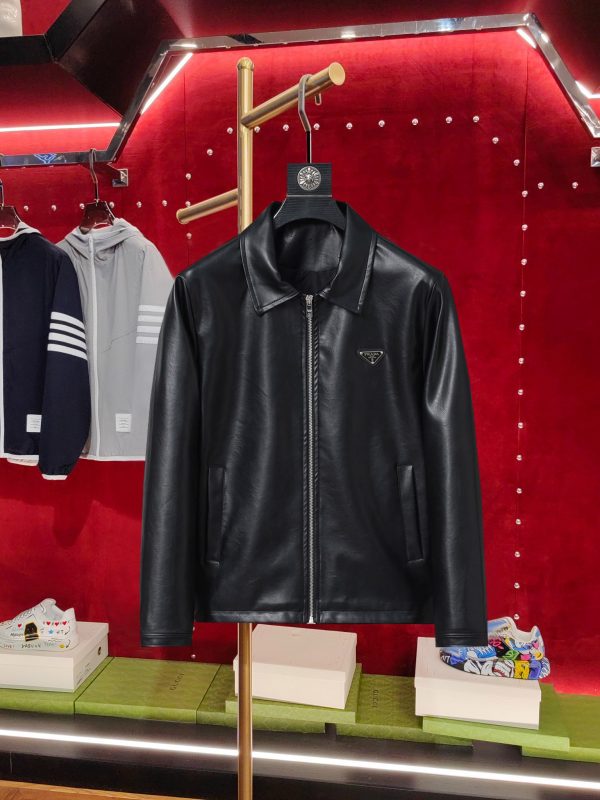 Veste en Cuir Homme Prada Printemps 2025 – Édition Officielle Haut de Gamme, Design Signature