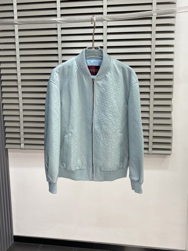 Gucci Signature – Veste Aviateur en Cuir Embossé