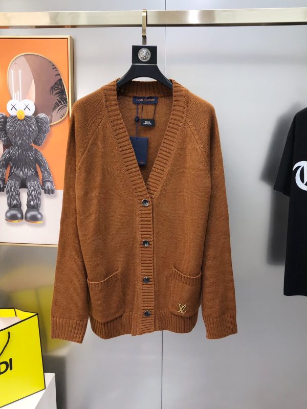Cardigan LV Homme – L’Art de la Maille Signée Louis Vuitton