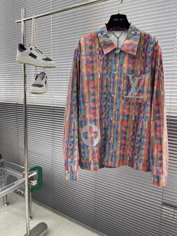 LV Capsule 2025 – Créativité Haute en Couleurs