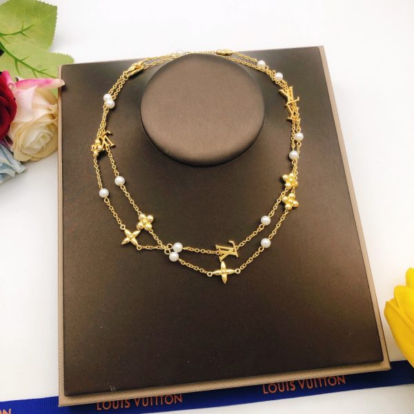 Collier Perlé LV – Élégance Intemporelle