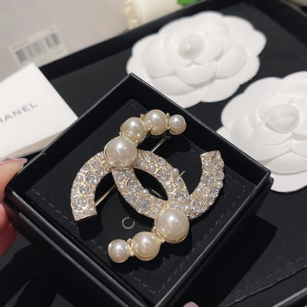 Chanel Féminité – L’Éclat des Perles