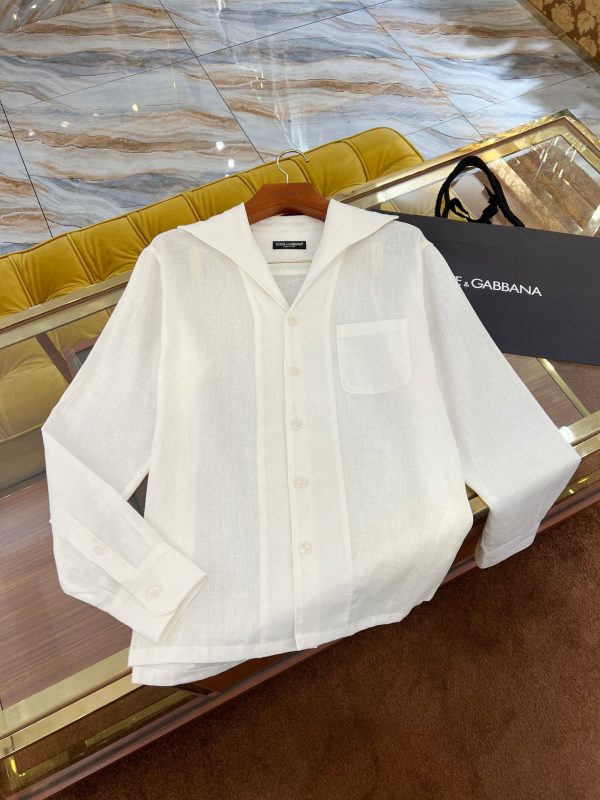 Look DG 2025 – Élégance Marine & Lin de Luxe