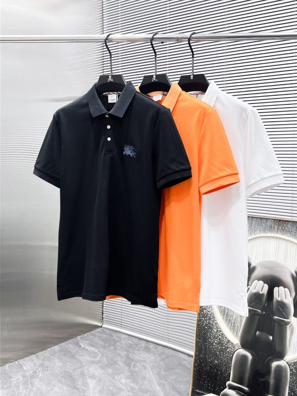 Polo Burberry Élégance Britannique – Été 2025