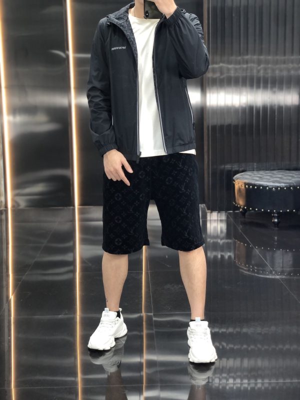 Blouson Réversible Armani 2025 – Deux Visages, Une Signature