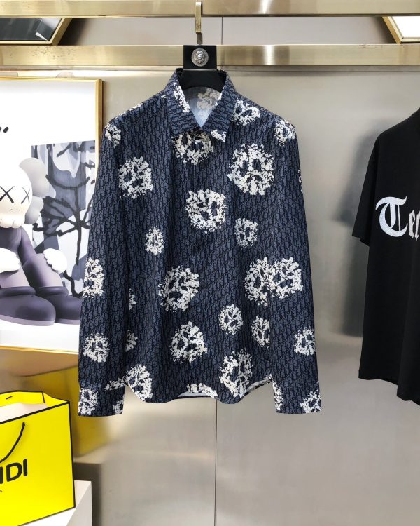 Chemise Dior Iconique – Élégance Moderne 2025