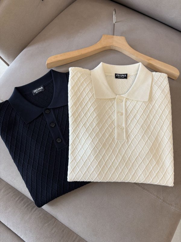 Polo Héritage Sculpté – L’Excellence en Détail