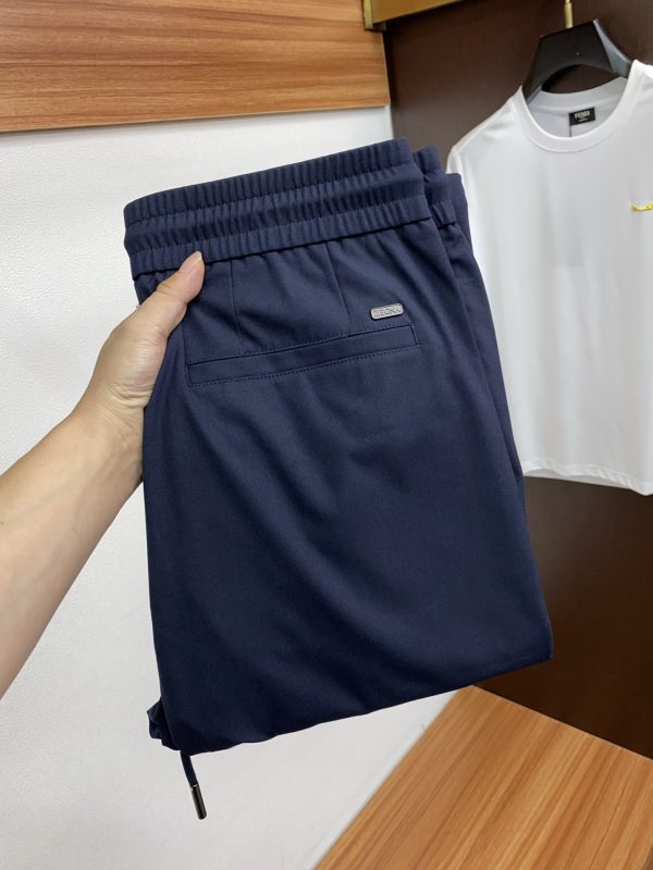 Pantalon Zegna Édition Printemps-Été 2025 – Élégance Décontractée