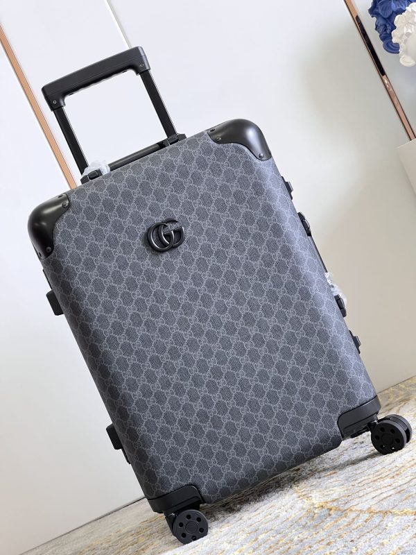 Valise Gucci Horizon à Roulettes – Monogram Détails Vintage Luxe