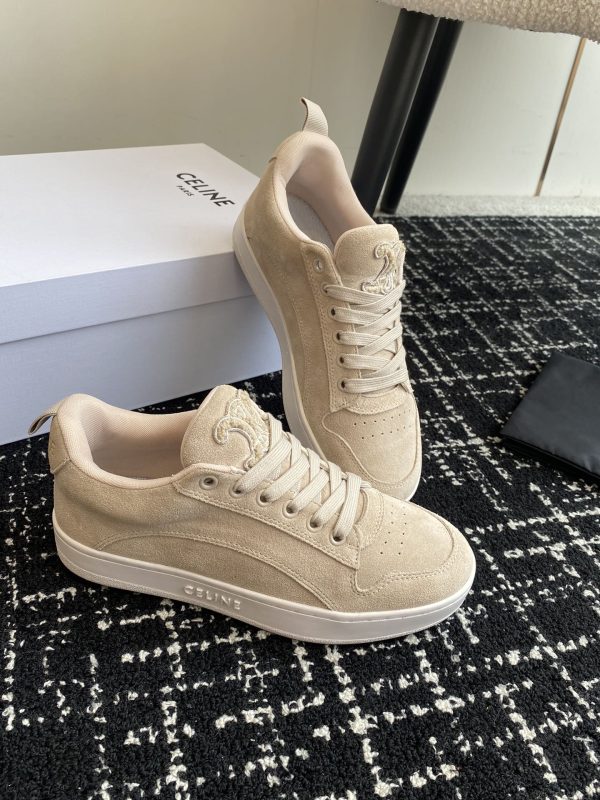 Baskets CELINE 24SS Triomphe Femme – Design Minimaliste & Silhouette Élancée