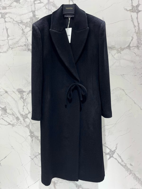 Manteau femme VALENTINO en laine et cachemire avec nœud décoratif – Élégance intemporelle