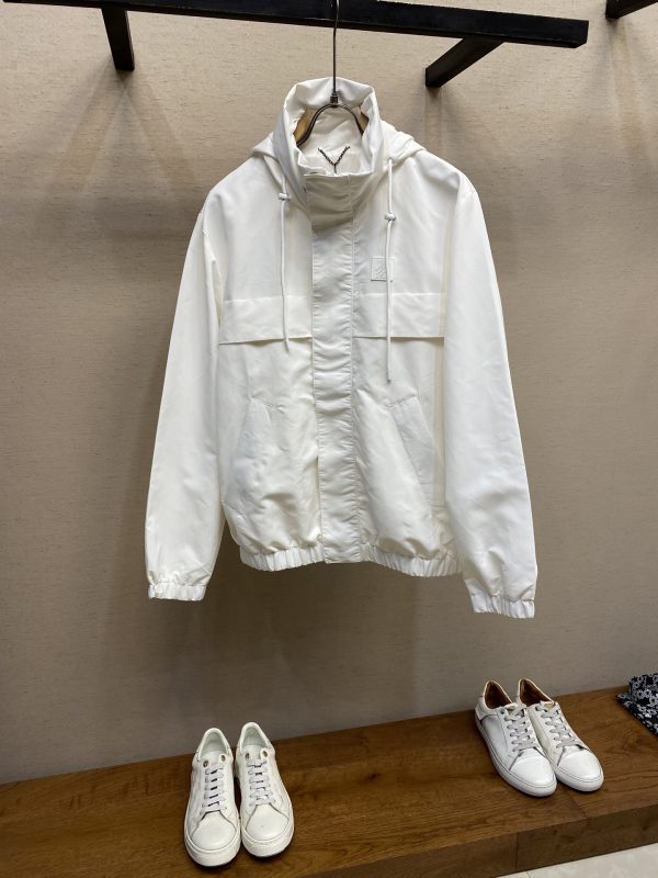 Veste LV Pure White – Élégance Technique Monogram