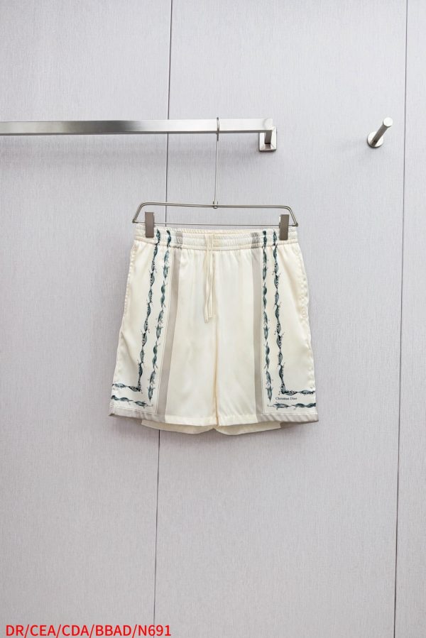 Dior – Le pantalon soie & muguet